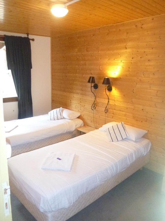 مبيت وإفطار تينْيِ Chalet Les Melezes المظهر الخارجي الصورة