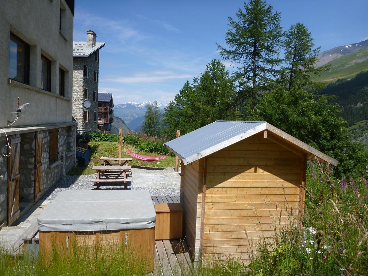 مبيت وإفطار تينْيِ Chalet Les Melezes المظهر الخارجي الصورة